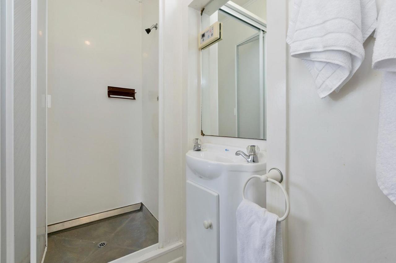 Macbay Retreat - Macandrew Bay Holiday Home Company Bay Экстерьер фото